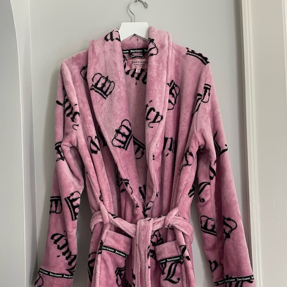 Juicy Couture Robe